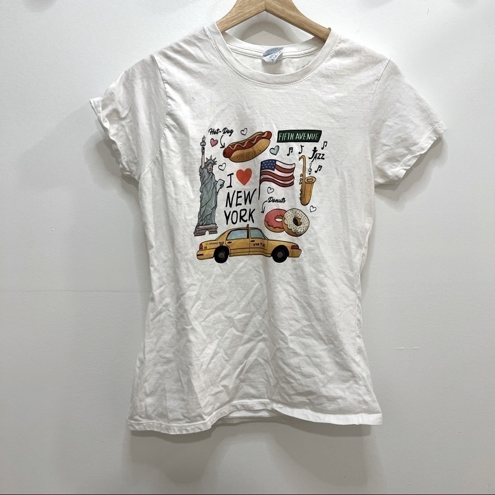 𝅺WOMAN’S NYC New York Souvenir style shirt